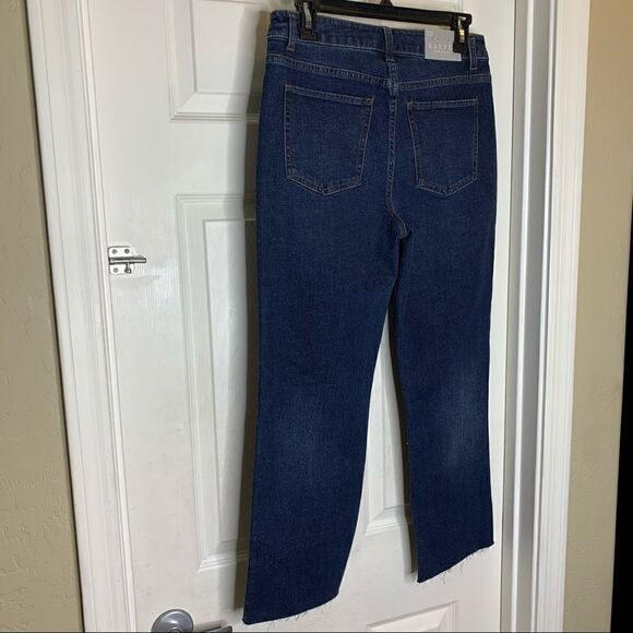 Harper Heritage High Rise Straight Leg Crop Jeans - Picture 6 of 11